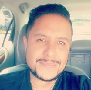 Meet your Posher, Cesar